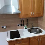 Estudio Con Cocina Y Bano Privado